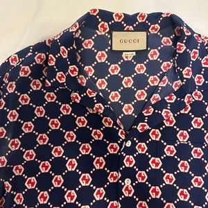COPY - Gucci Printed Logo Short Sleeve Shirt